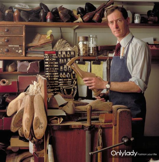 三亿体育_秘鲁上百名矿区工人罢工 警民冲突致逾20人伤亡(图3) 三亿体育