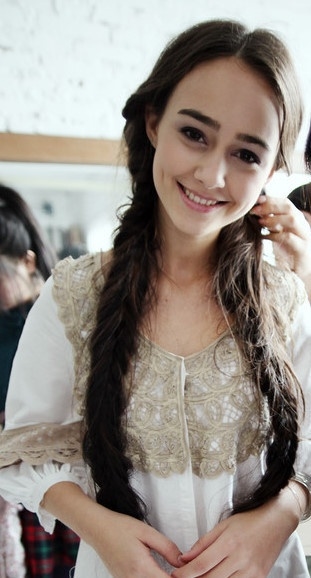 Lyft新专利:自动驾驶车辆与行人交流系统_三亿体育官网(图2) 三亿体育手机版